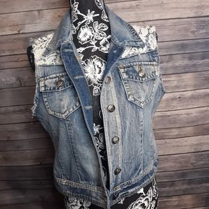 Cato denim vest size Large